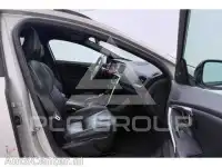 2019 Volvo V40