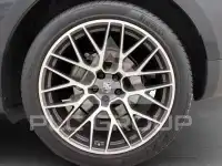 2019 Porsche MACAN