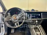 2019 Porsche MACAN