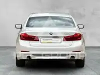 2020 BMW 523