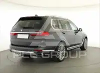 2020 BMW X7