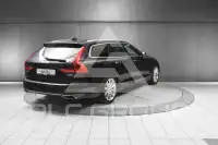 2020 Volvo V90