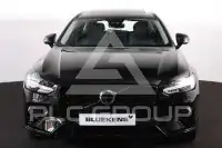 2020 Volvo V90