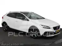2020 Volvo V40