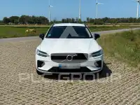 2020 Volvo V60
