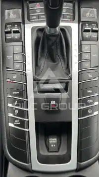 2020 Porsche MACAN