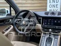 2020 Porsche MACAN