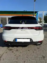 2020 Porsche MACAN