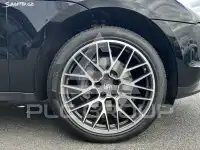 2020 Porsche MACAN
