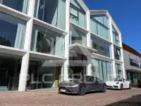 2020 Aston Martin V8