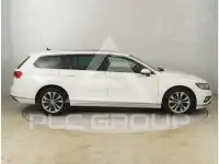 2020 Volkswagen Passat