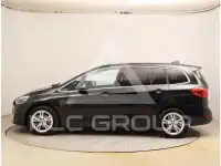 2021 BMW 218
