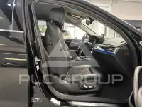 2021 BMW 523
