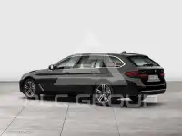 2021 BMW 523