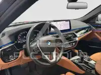 2021 BMW 523