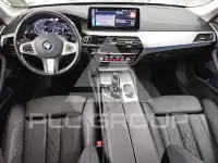 2021 BMW 523