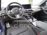 2021 BMW 523