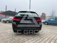 2021 BMW 523