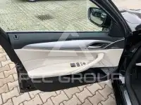 2021 BMW 523