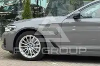 2021 BMW 523