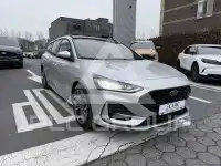 2021 BMW 523