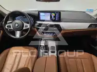 2021 BMW 523