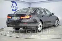 2021 BMW 523