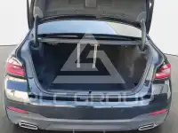 2021 BMW 523