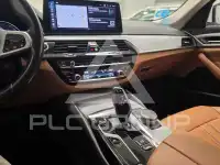 2021 BMW 523