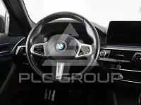 2021 BMW 523