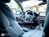 2021 BMW 523