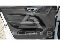 2021 BMW 523