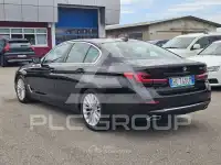 2021 BMW 523