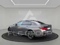 2021 BMW 523