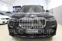 2021 BMW X7