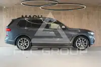 2021 BMW X7