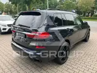 2021 BMW X7