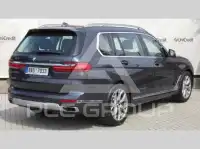2021 BMW X7