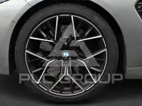 2021 BMW M8