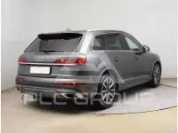 2021 Audi Q7
