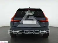 2021 Volvo V90