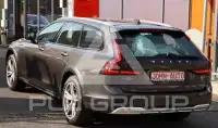 2021 Volvo V90