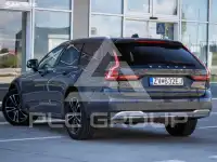 2021 Volvo V90
