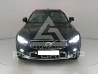 2021 Volvo V90
