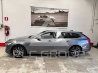 2021 Volvo V90