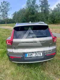 2021 Volvo XC40