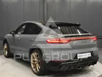 2021 Porsche CAYENNE
