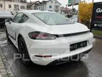 2021 Porsche Cayman