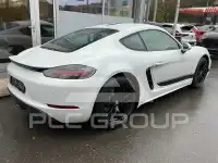 2021 Porsche Cayman