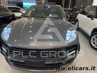 2021 Porsche MACAN